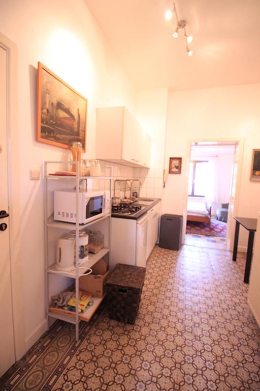Cozy Studio Close To Zaventem Airport Bruselas Exterior foto